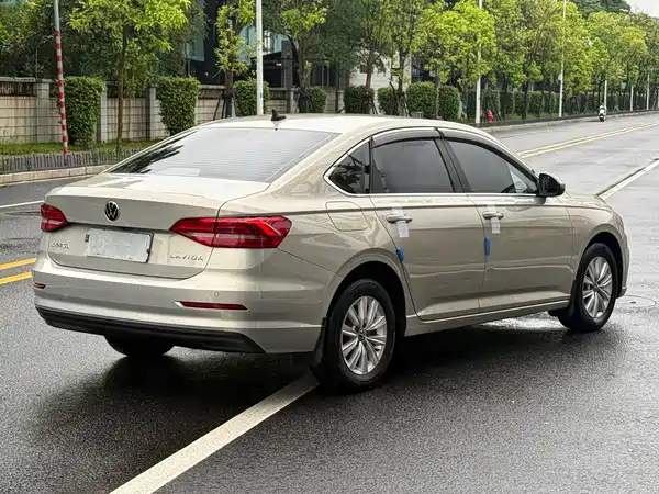 Volkswagen Lavida 2020