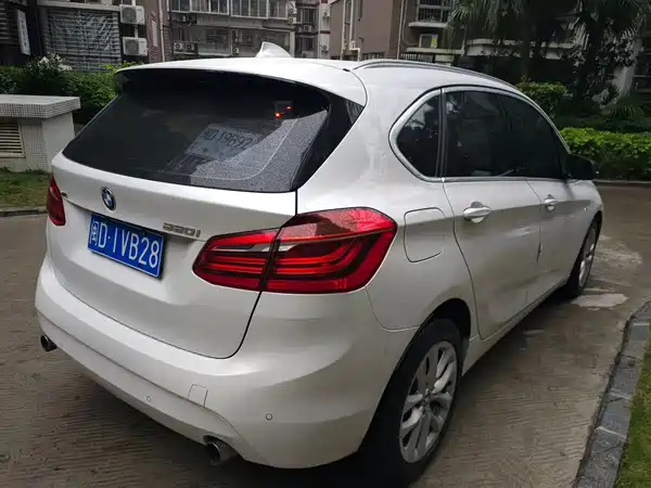 BMW 2 Series Station Wagon 2016