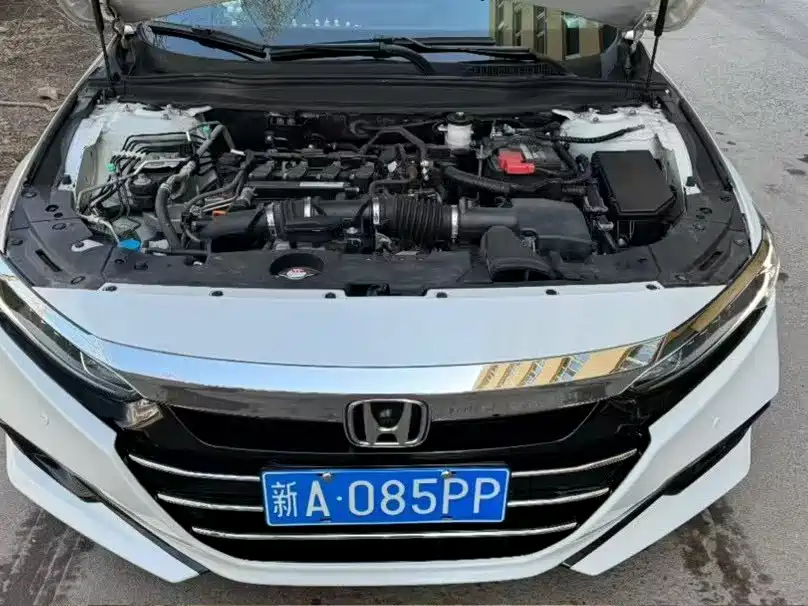 Honda Accord 2022 — фото 11