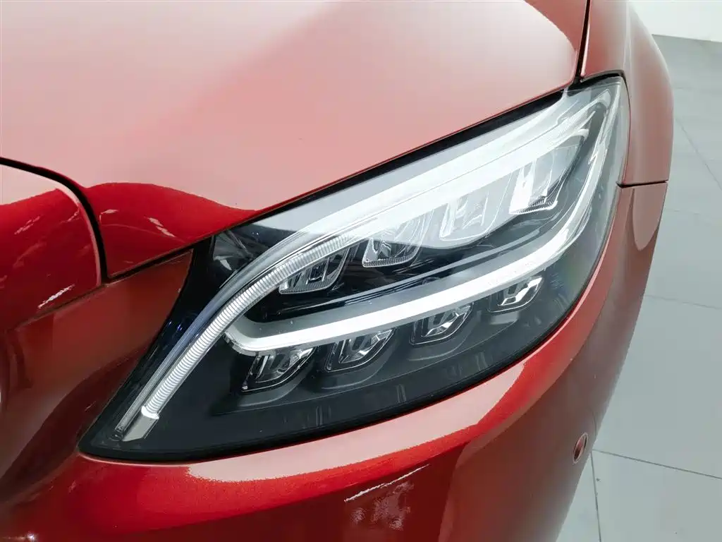 Mercedes-Benz C-Class 2019
