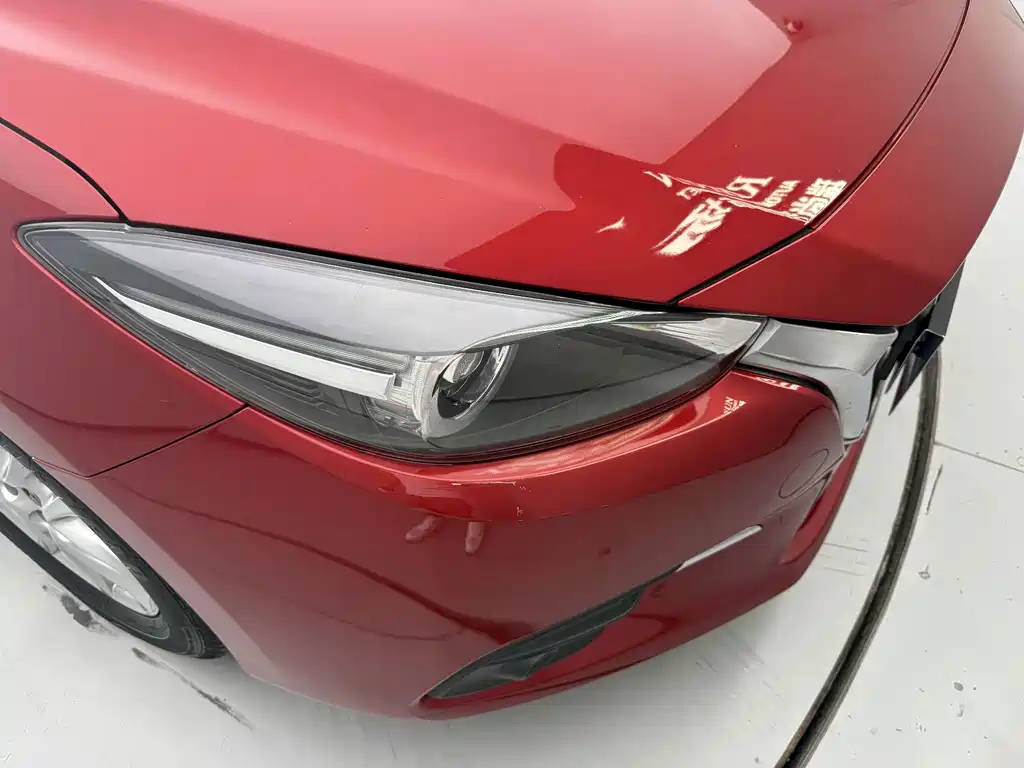 Mazda 3 Axela 2019 — фото 15
