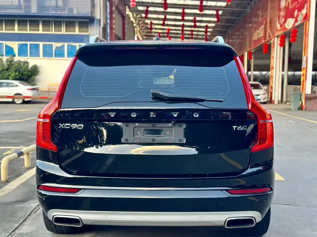 Volvo XC90 2017