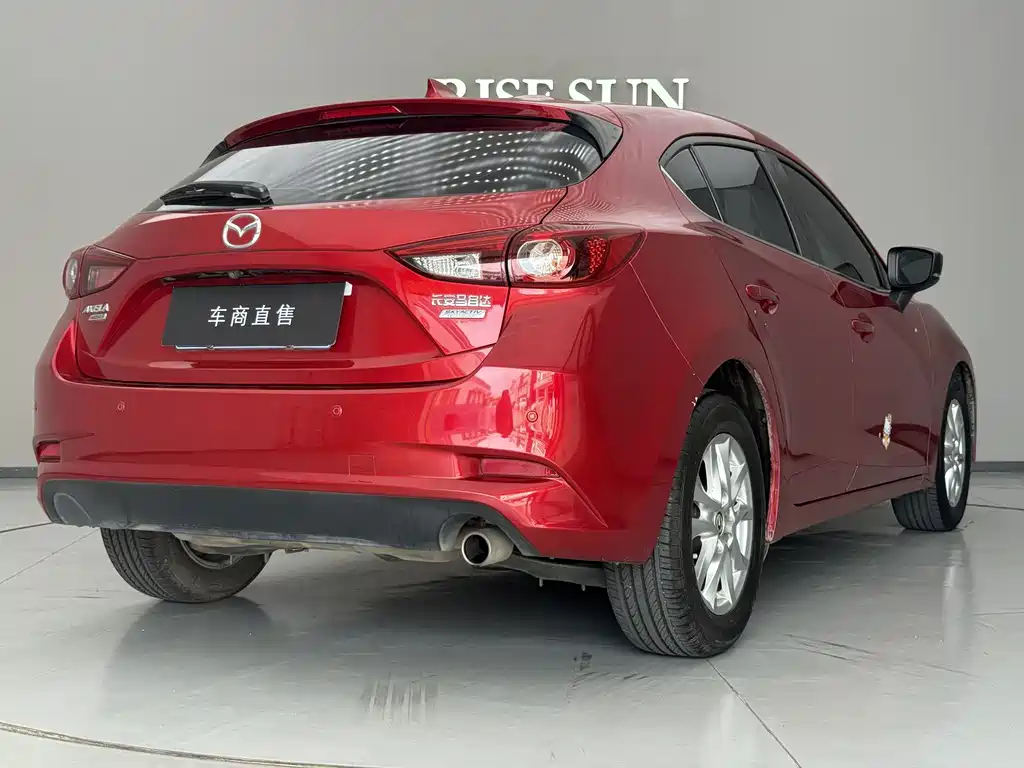 Mazda 3 Axela 2019