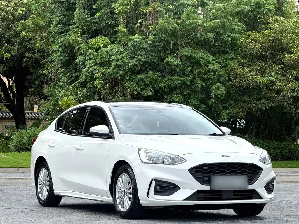 Ford Focus 2020 — фото 4