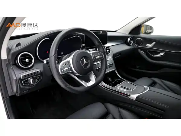Mercedes-Benz C-Class 2020