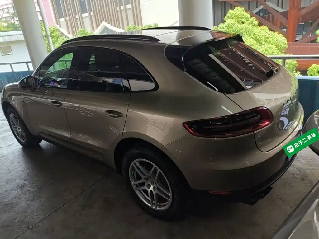 Porsche Macan 2016 — фото 25