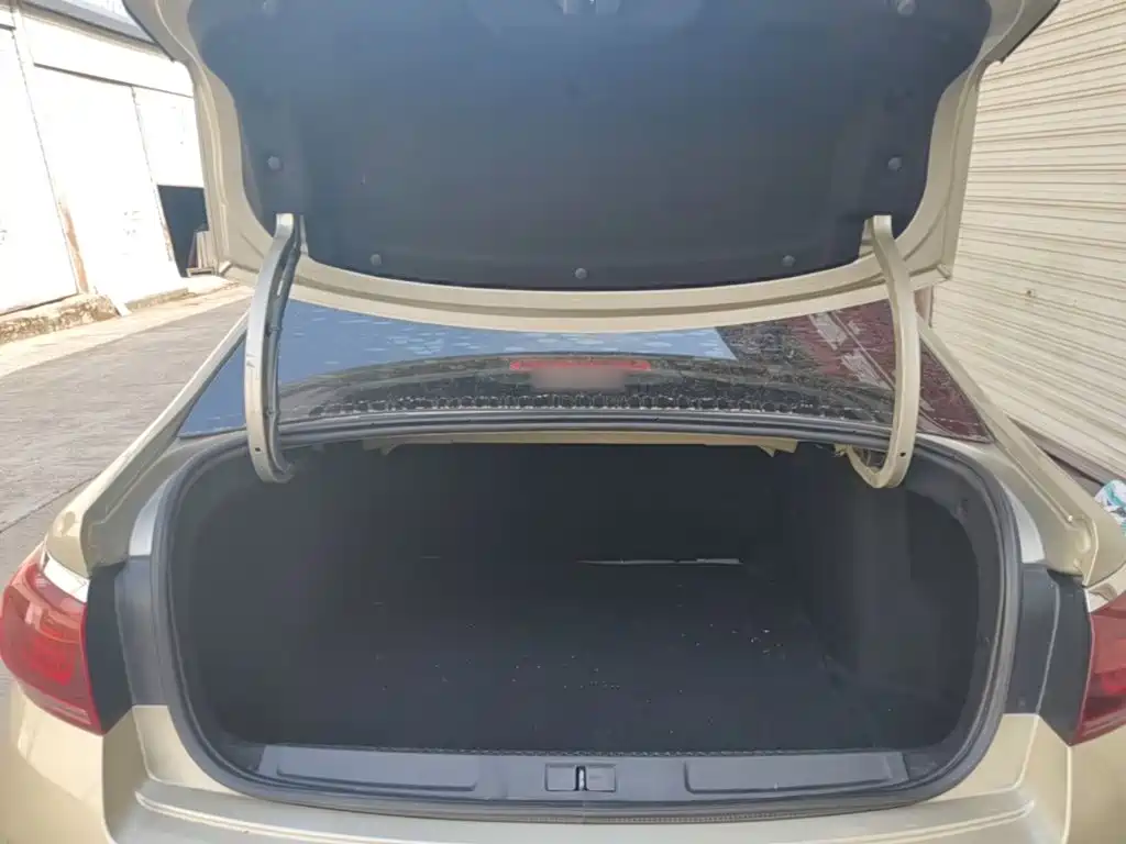 Citroën C4 Sega 2018 — фото 19