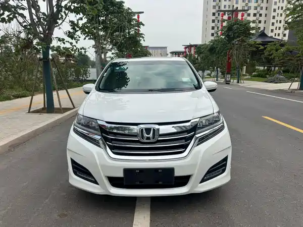 Honda Elysion 2018