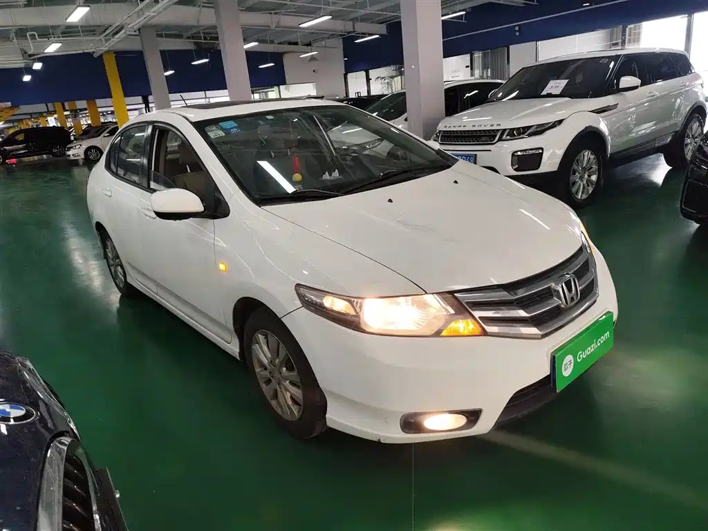 Honda City Classic 2015 — фото 22