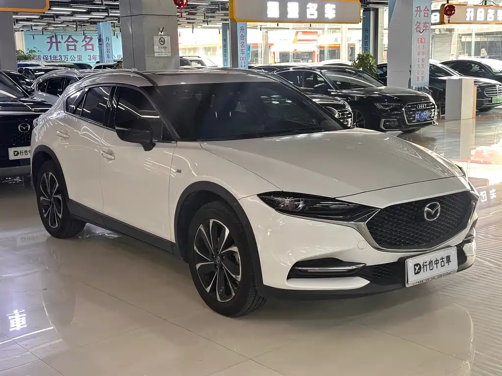Mazda CX-4 2019 — фото 3
