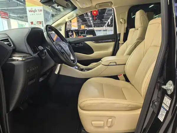 Toyota Alphard 2022
