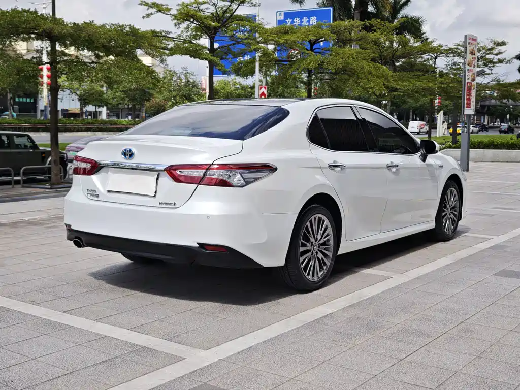 Toyota Camry 2018