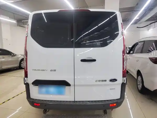 Ford Transit 2022