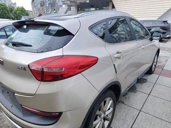 Geely Emgrand GS 2018
