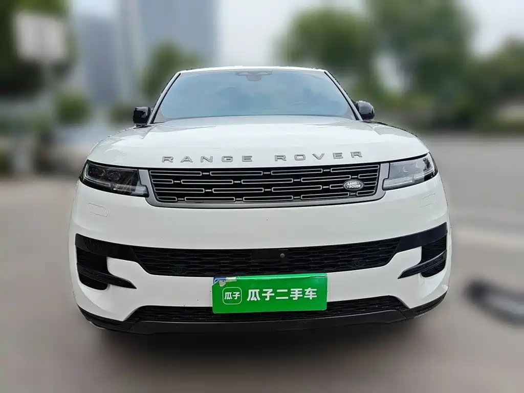 Land Rover Range Rover Sport 2023 — фото 24
