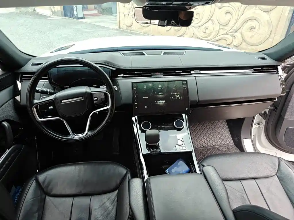 Land Rover Range Rover Sport 2023 — фото 13