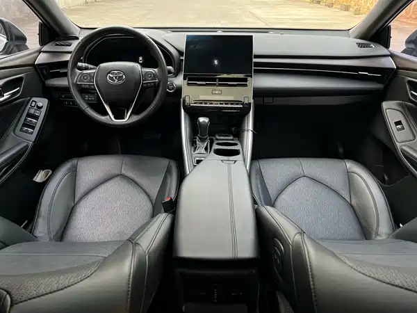 Toyota Avalon 2022