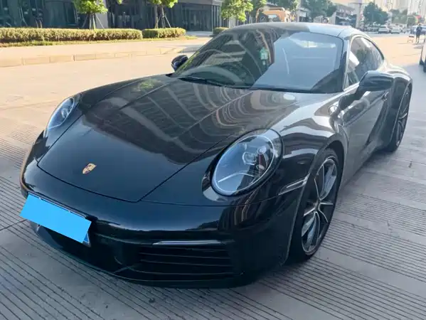Porsche 911 2024