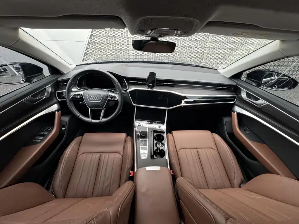 Audi A6L 2023 — фото 9