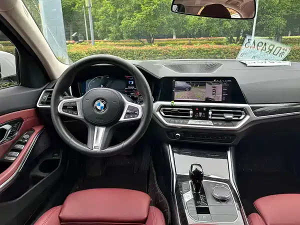 BMW 3 Series 2022