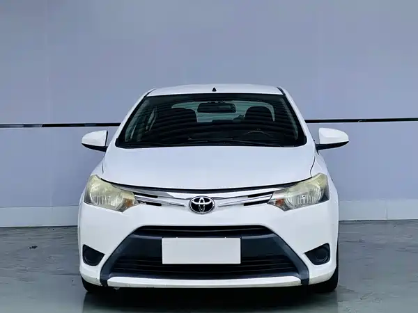 Toyota Vios 2015