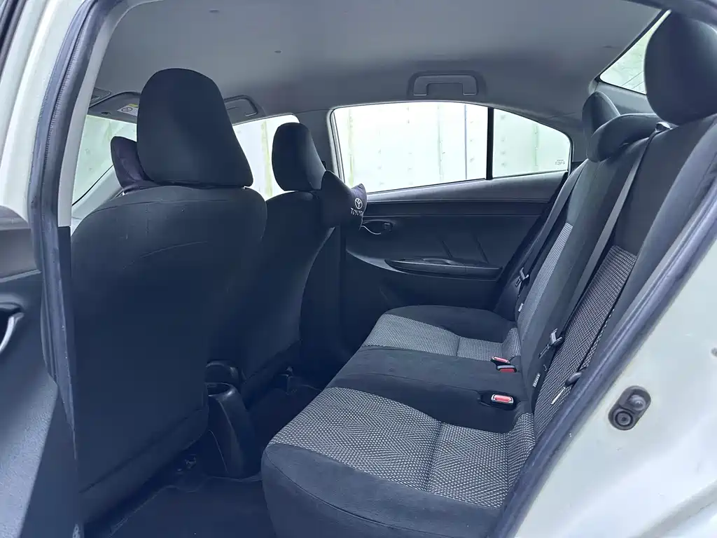 Toyota Vios 2015 — фото 9
