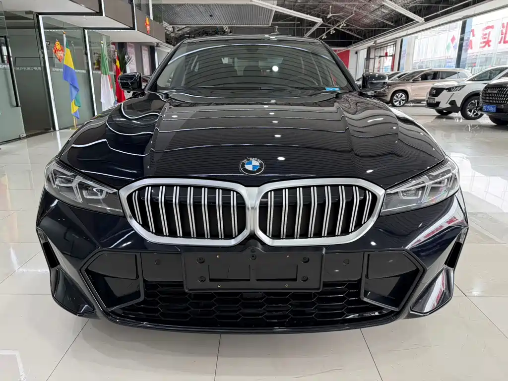 BMW 3 Series 2023