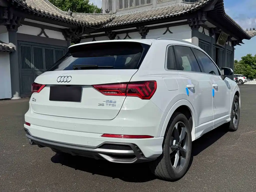 Audi Q3 2022