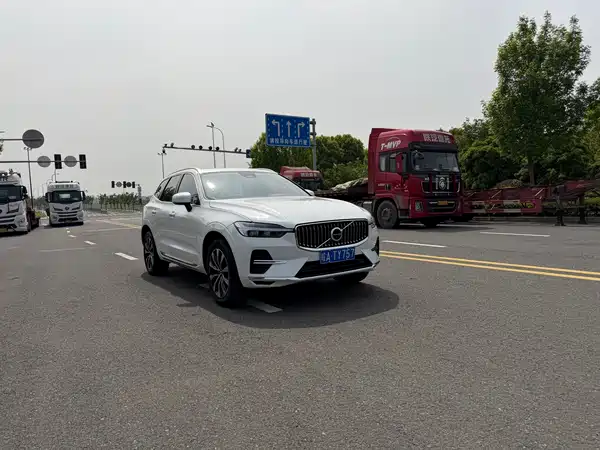 Volvo XC60 2023