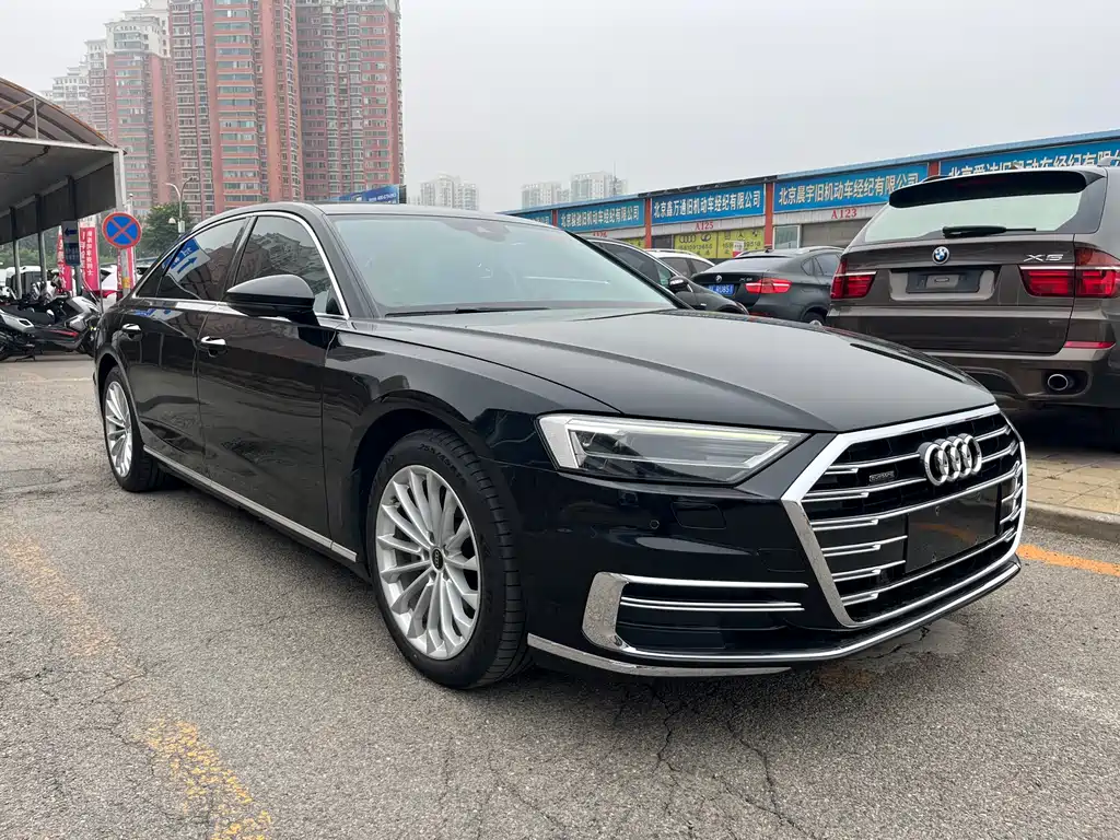 Audi A8 2021