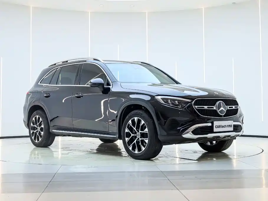 Mercedes-Benz GLC 2025