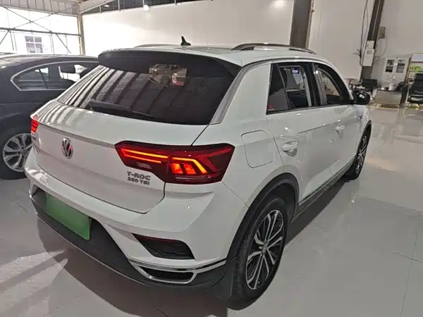 Volkswagen T-Roc 2019