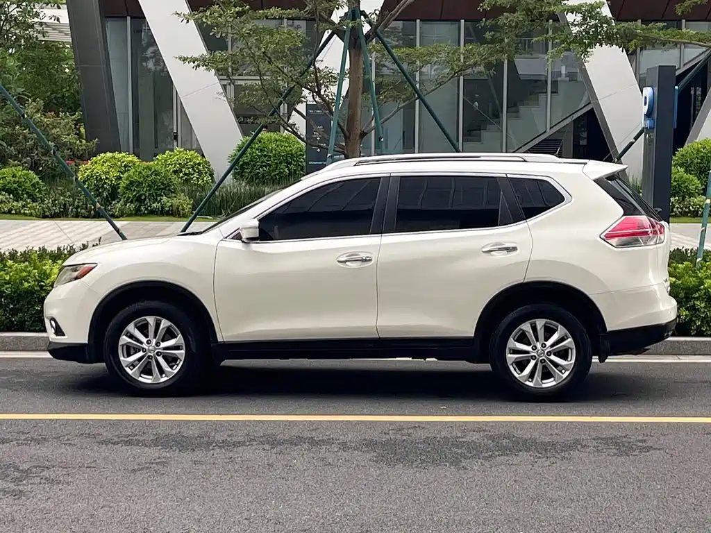 Nissan X-Trail 2015 — фото 14