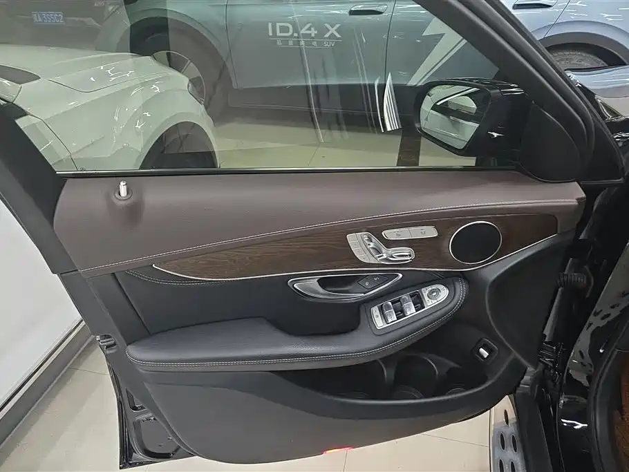 Mercedes-Benz GLC 2020