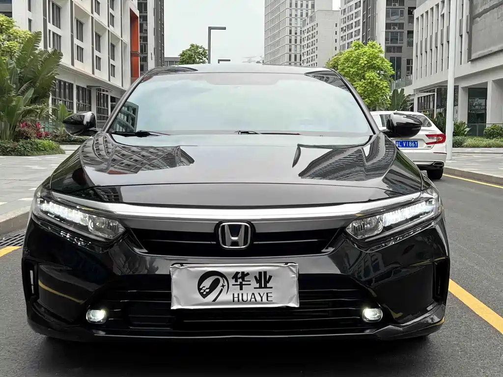 Honda Inspire 2023 — фото 2