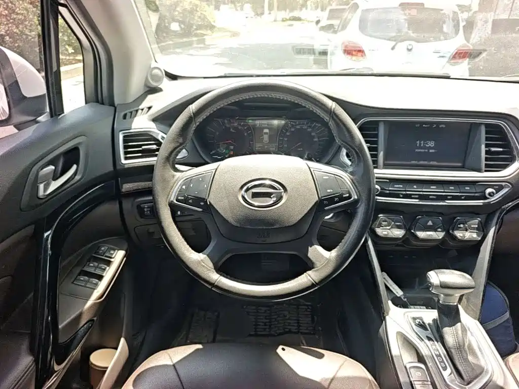 GAC Motor Trumpchi GS4 2016 — фото 11