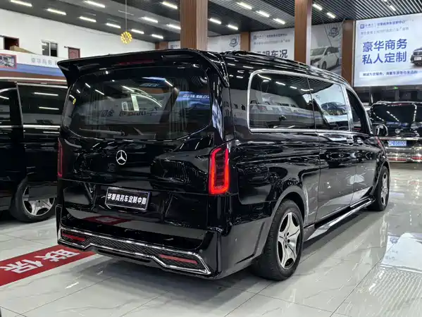 Mercedes-Benz Vito 2025