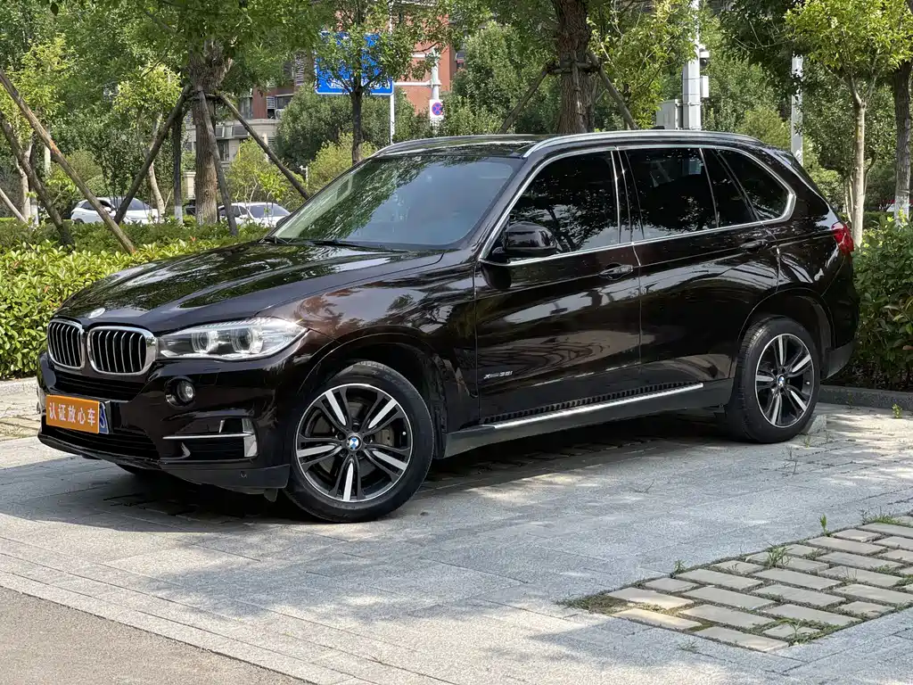 BMW X5 2017 — фото 1