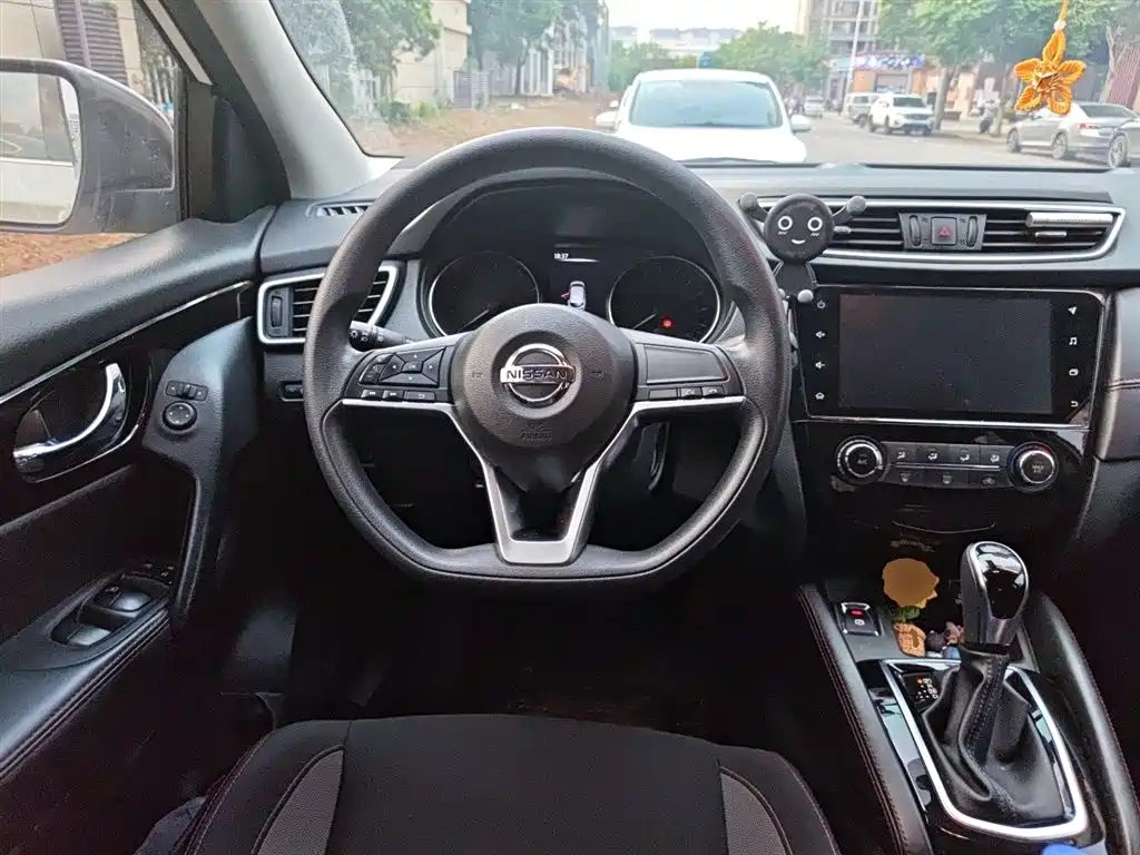 Nissan Qashqai 2021 — фото 11