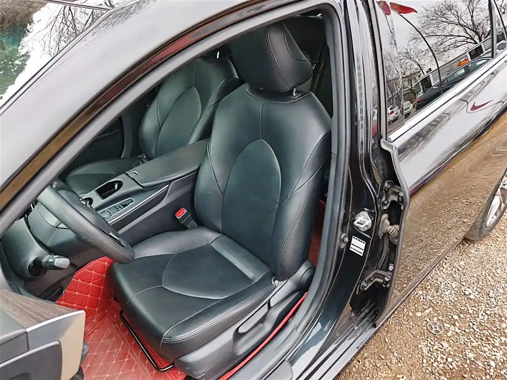 Toyota Avalon 2020 — фото 11