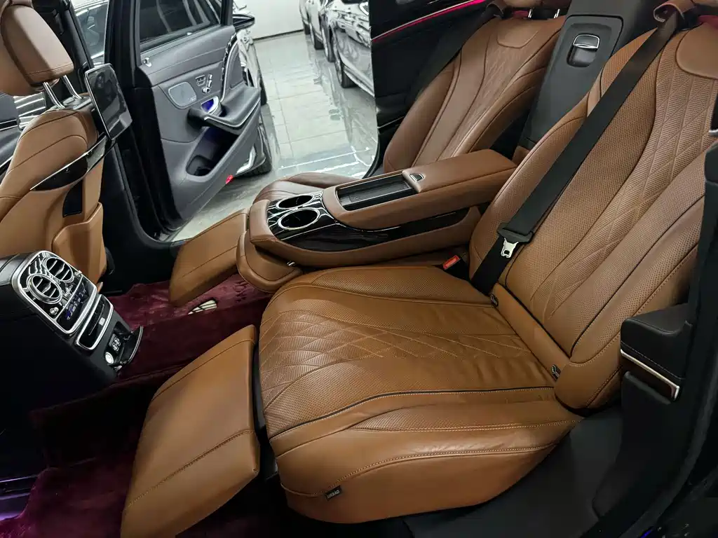 Mercedes-Benz Maybach S-Class 2021 — фото 15