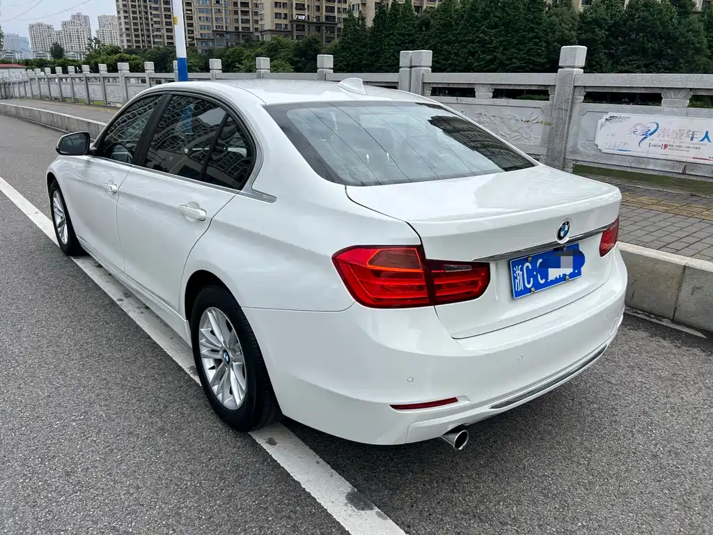 BMW 3 Series 2014 — фото 4