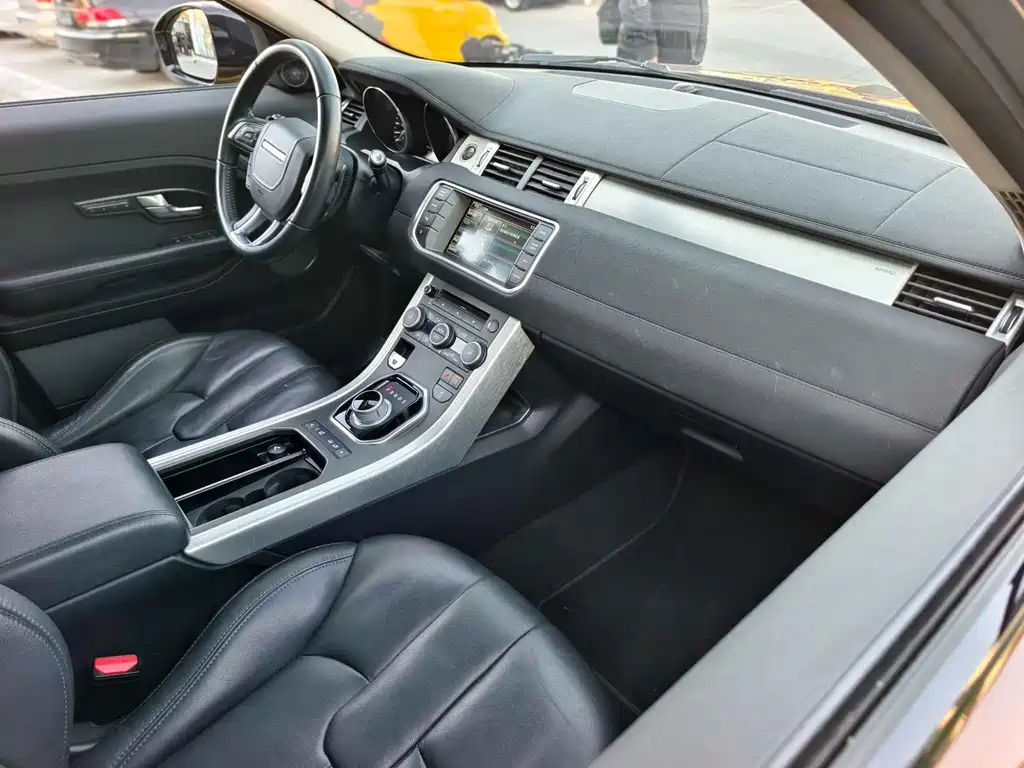 Land Rover Evoque 2016 — фото 13