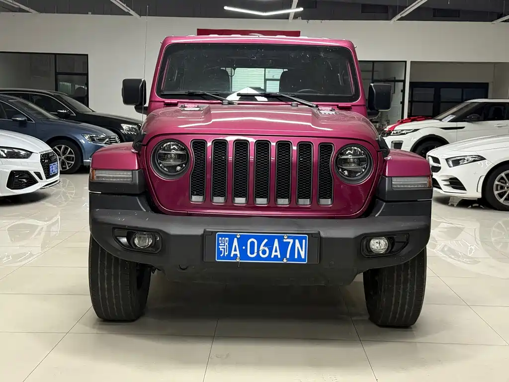 Jeep Wrangler 2024 — фото 2