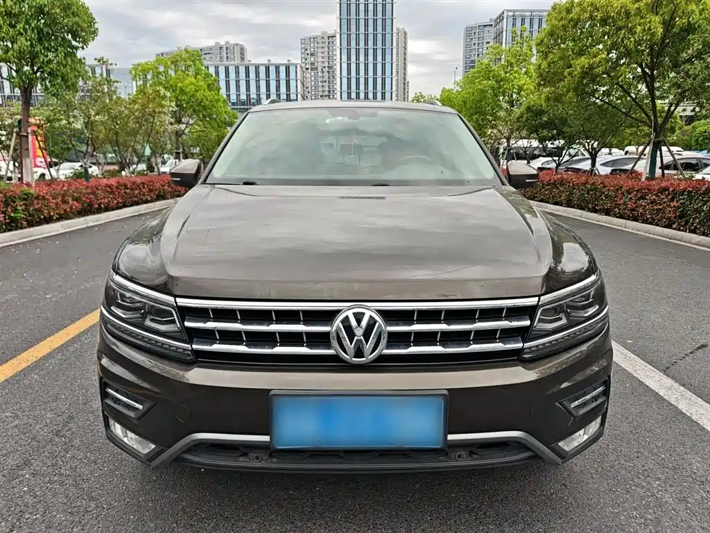 Volkswagen Tiguan L 2018 — фото 3