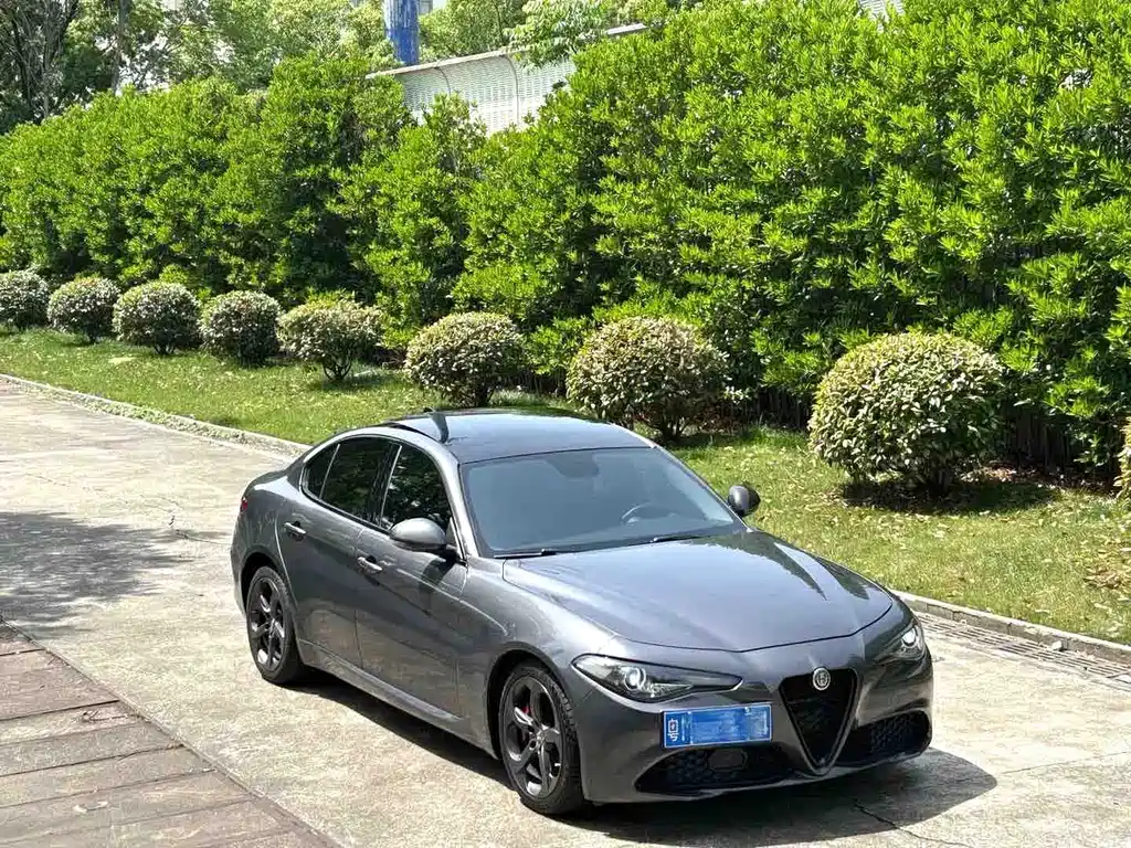 Alfa Romeo Giulia Juliet 2020 — фото 3