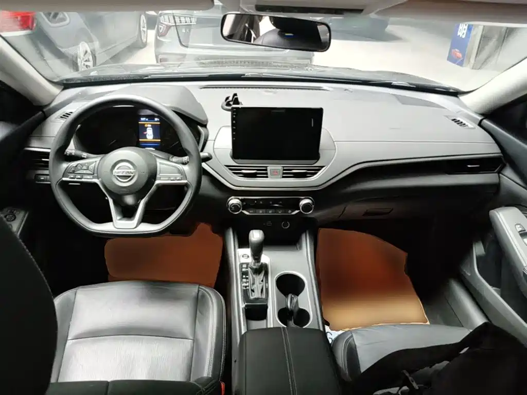 Nissan Teana 2022 — фото 10