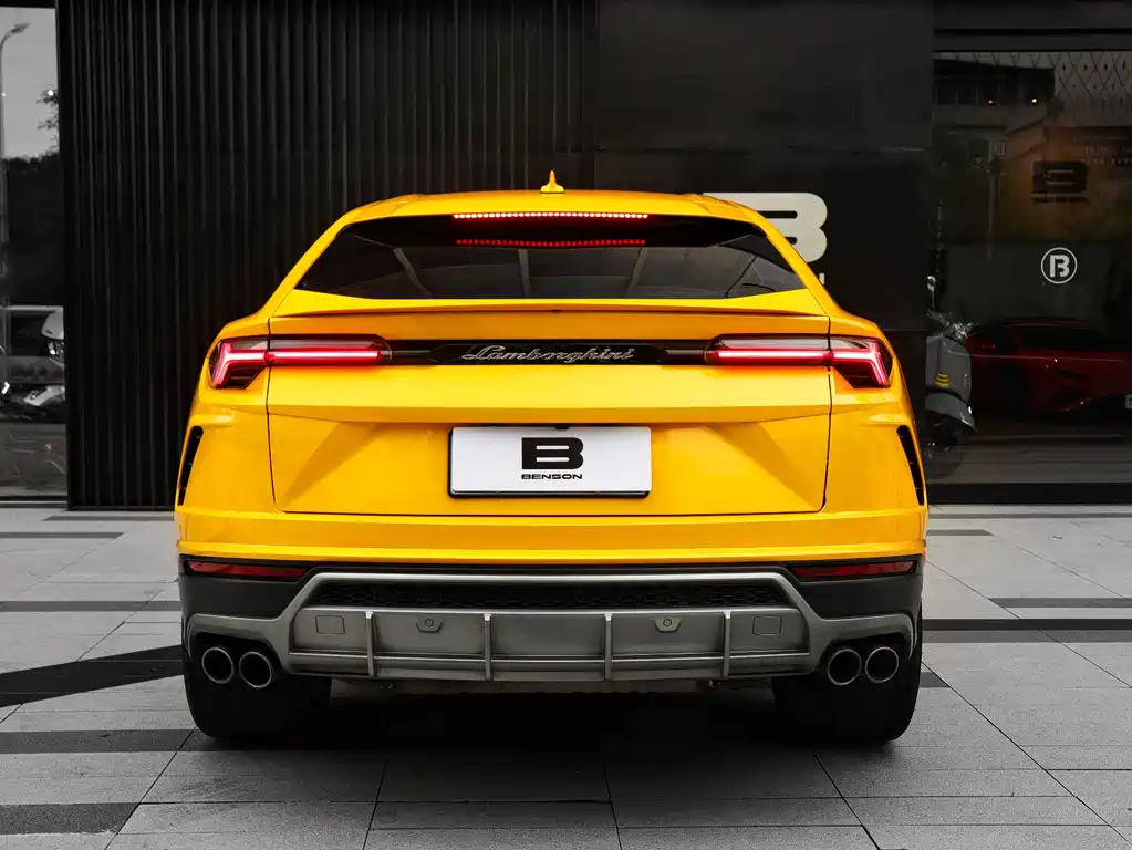 Lamborghini Urus 2020 — фото 6