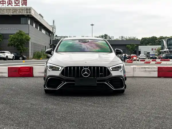 Mercedes-Benz CLA AMG 2022