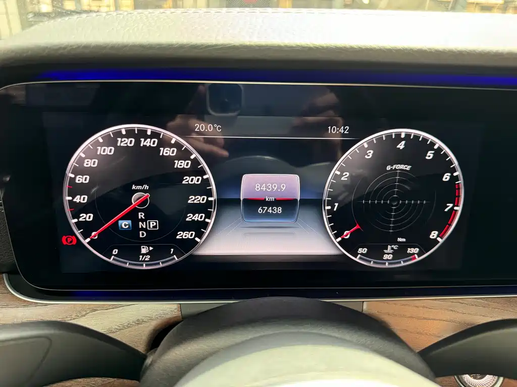 Mercedes-Benz E-Class 2020 — фото 10